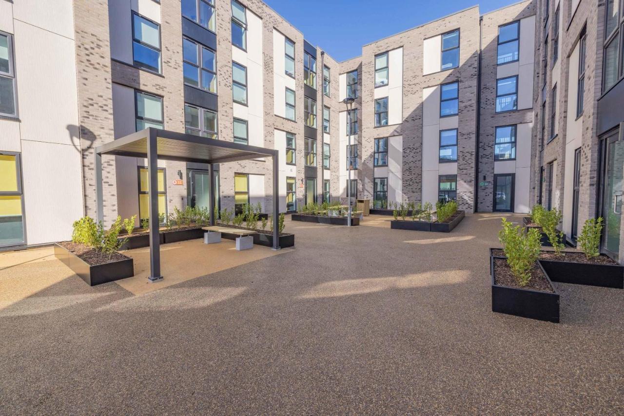 Spacious Ensuite Room With Shared Kitchen Lincoln Exterior foto
